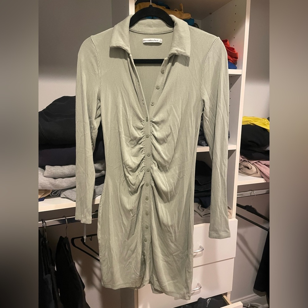 Pastel Green Collared Abercrombie and Fitch Dress